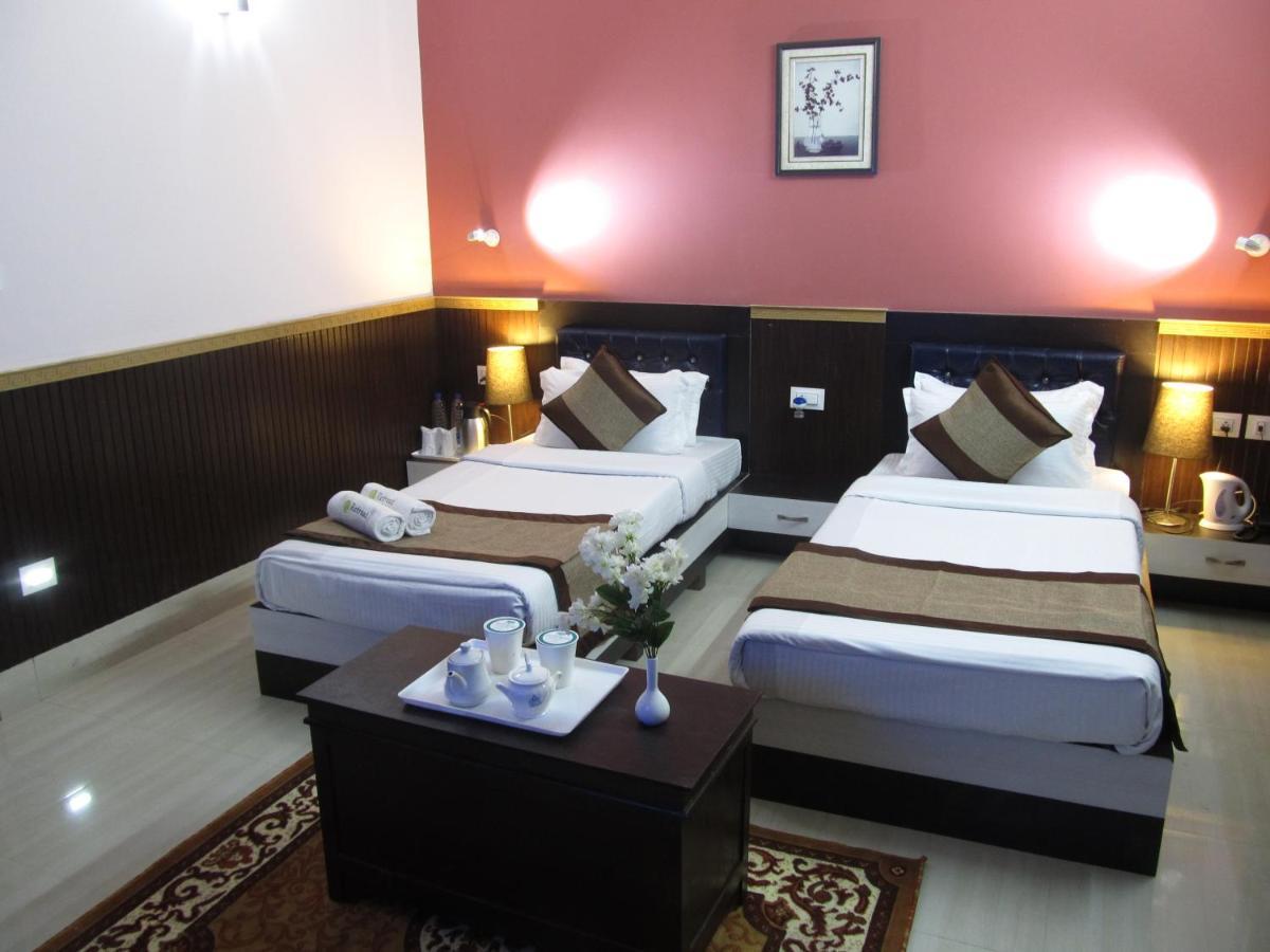 Retreat Hotel & Spa กังต็อก ภายนอก รูปภาพ